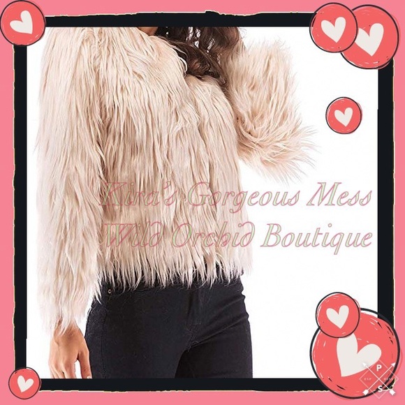 wild orchid boutique Jackets & Blazers - ☠️🍭☠️BNWT BEIGE/WHITE FAUX FUR SEXY JACKET☠️🍭☠️